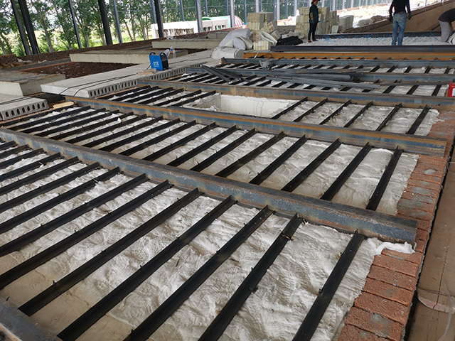 Serat Kapas Serat Keramik Isolasi Termal Tahan Api untuk Lapisan Dinding Kiln