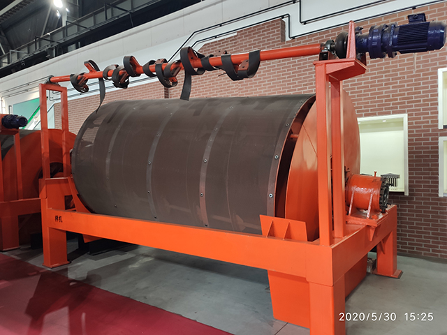 Mesin Roller Screen Non-axis Driven Pemasok Bata Merah GD190X460